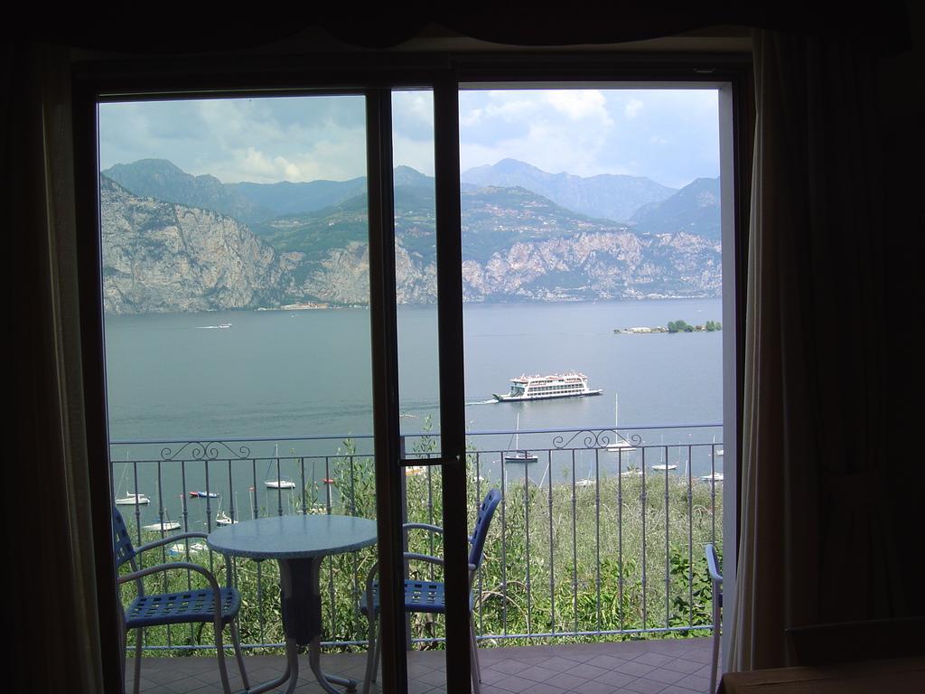 Hotel Residence Panoramica Brenzone sul Garda Szoba fotó