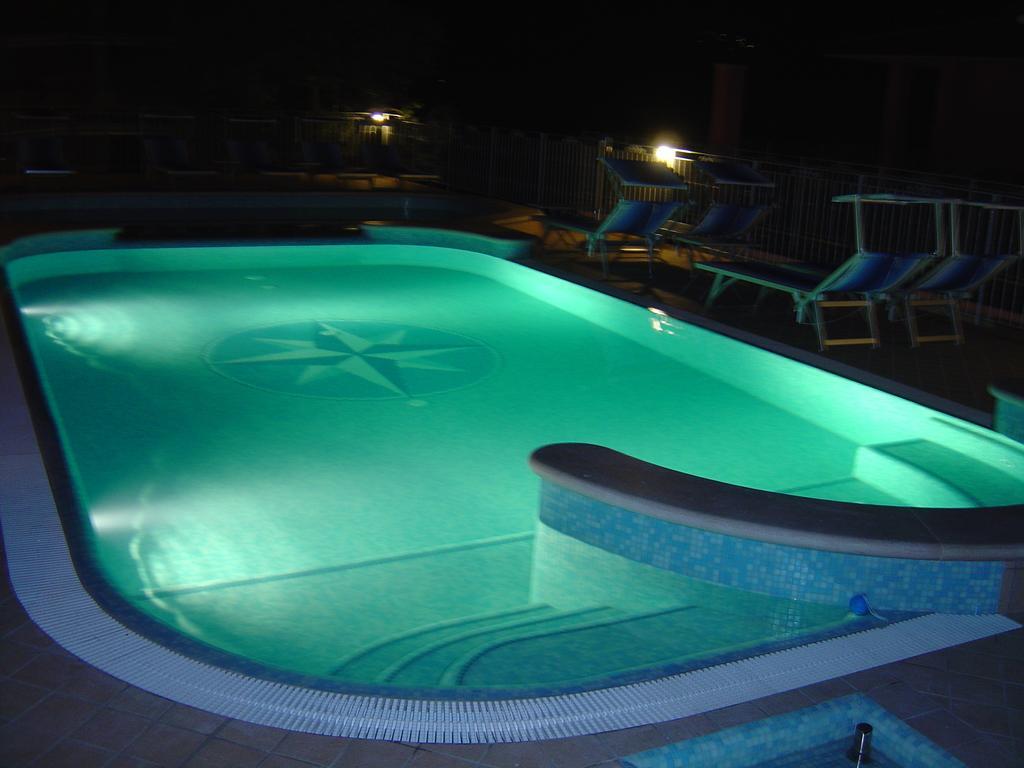 Hotel Residence Panoramica Brenzone sul Garda Kültér fotó